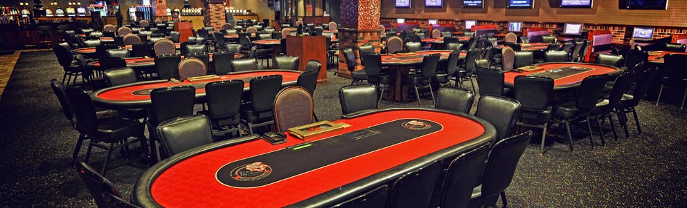 Why Poker Players enjoy more in Live Poker Rooms
